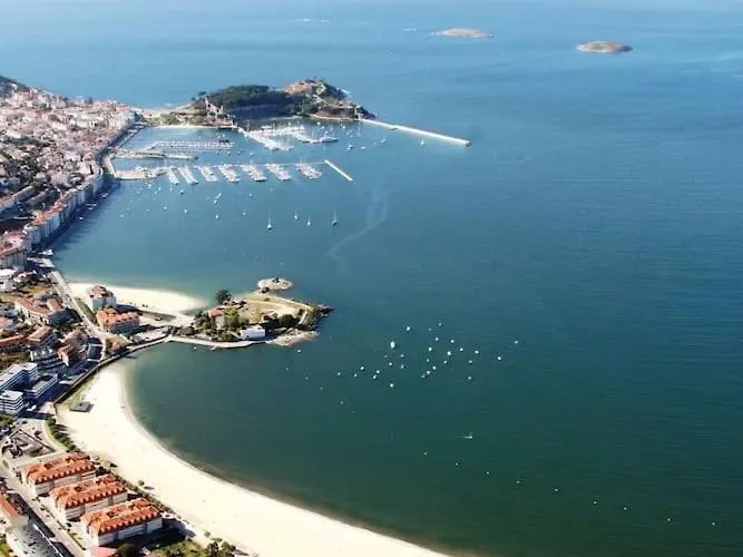 Centrico En Apartman Baiona